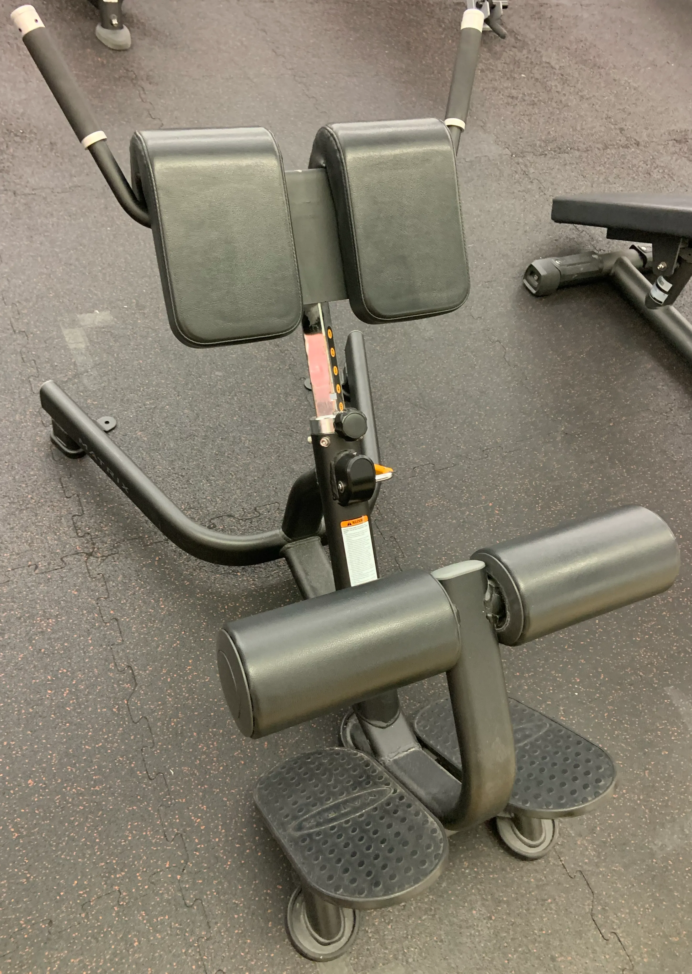 Тренажёр для разгибания спины