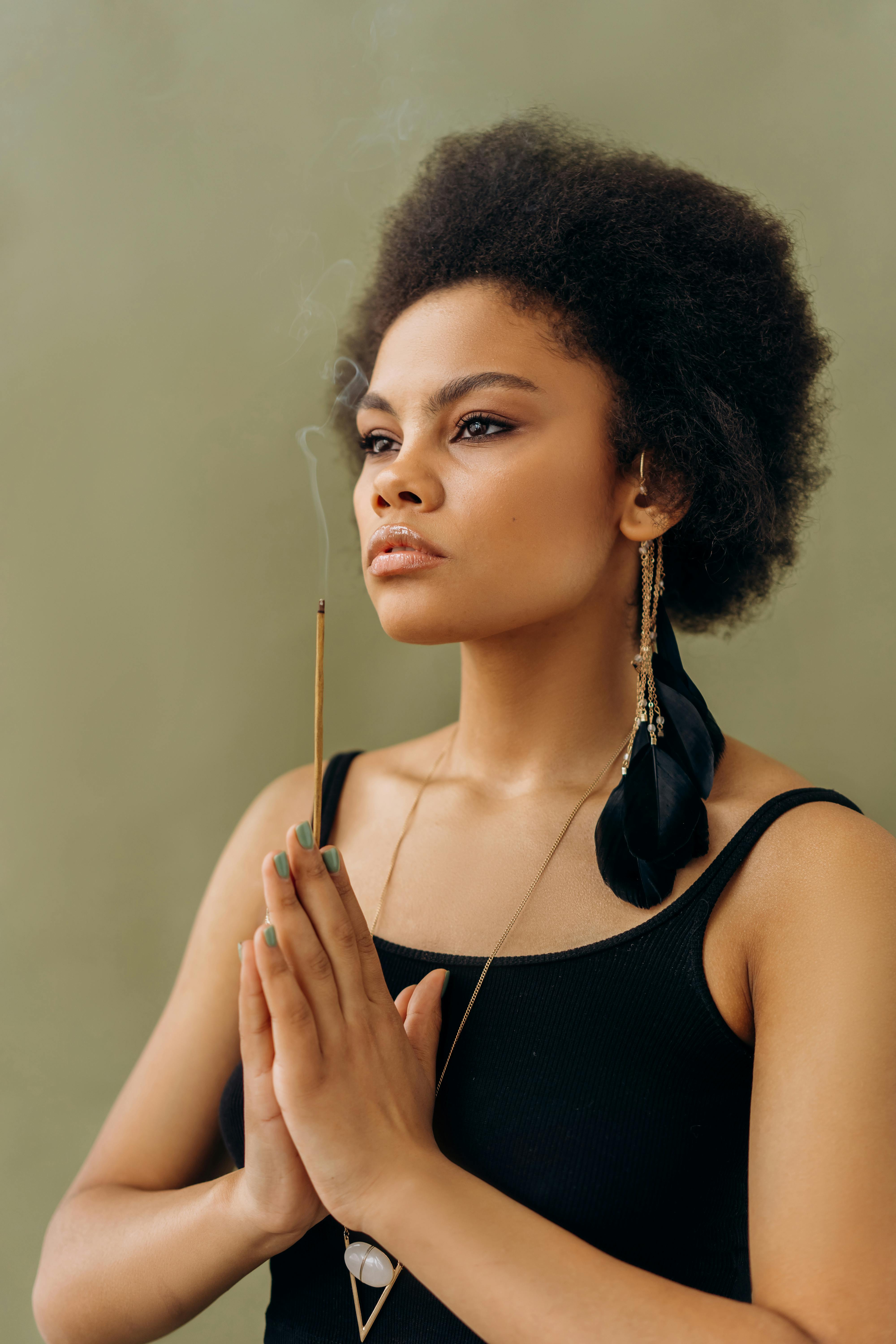 Детский богатырский сон: состояние, в которое тело проваливается, как только суета в голове растворяется.