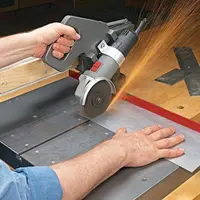 Самоделкин 10: Подвижное настольное приспособление для болгарки