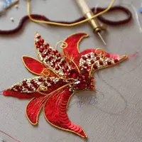 Вышивка люневильским крючком