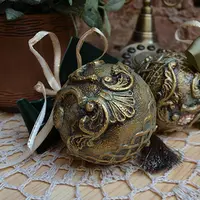 Новогодний шарик Эсмеральда