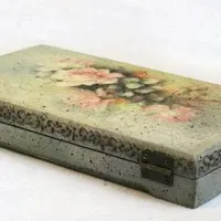 Шкатулка-купюрница "Мраморные розы"