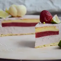 Муссовый торт Spring Strawberry