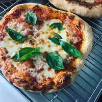 Пицца, фокачча и бриошь