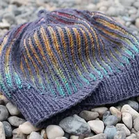 Двухсторонняя шапочка резинкой бриошь, шапка Toph, шапка и снуд Transenna