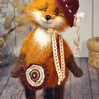 Вязаная игрушка Лиса Фокси