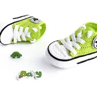 Пинетки-кеды крючком