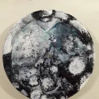 Рисуем луну смолой