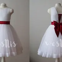 Детское платье на шнуровке