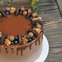 Шоколадный торт с шоколадным безе