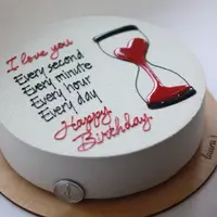 Письмо и рисунок на торте