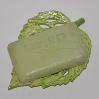 Лепим мыльницу-листик