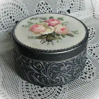 Имитация литых металлов и чеканки