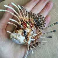 Объемная брошь Колючая рыбка