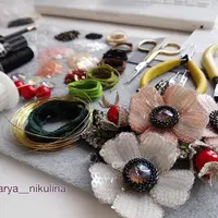 Веточка шиповника