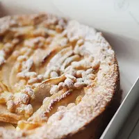 Грушевый пирог с сыром Dorblue