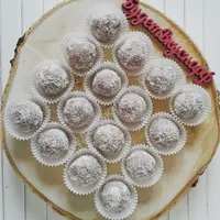 Рецепт ПП raw конфеты Клубника-кокос