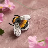 МК Брошь Шмель