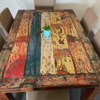 Красочный лагерь. Окрашивание в стиле балийских лодок