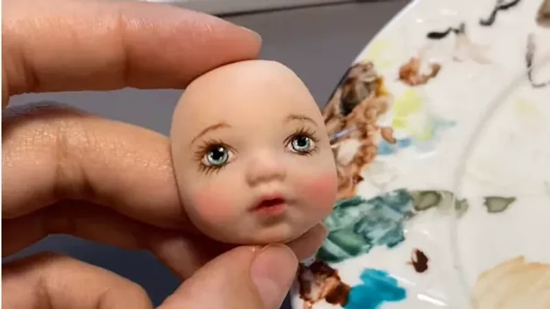 Роспись куклы