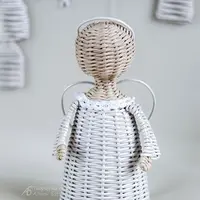 Плетение Новогоднего Ангела из бумажной лозы