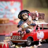 Обезьяна мистер Тумнус и пёс Тефтя