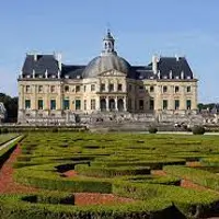 Фонтенбло, Во-ле-Виконт и ансамбль Версаля