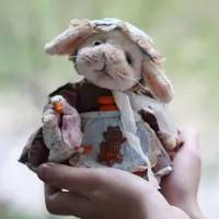 Зайка-хозяюшка