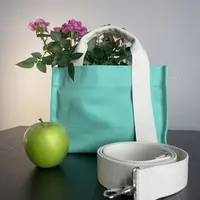 Стильная сумка из текстиля