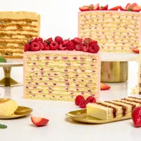 180 молочных девочек