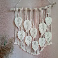 Макраме панно Листья