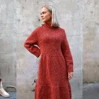 Вязаное платье спицами Suits me fine dress