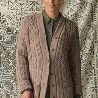 Кардиган косами Clear Creek