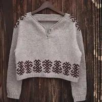 Стильный пуловер с жаккардом Niubo