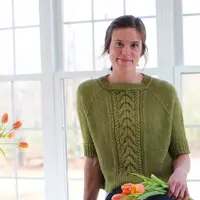 Женский пуловер спицами Gardener's