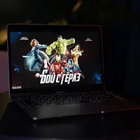 Бой с Гёрлз. Игра на экране