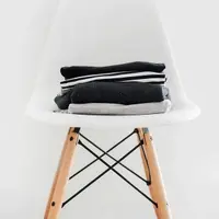 Как одеваться в стиле минимализм