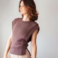 Вязаный спицами жилет Over It Slipover со съёмным воротником