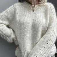 Стильный свитер с плечом-погоном Rikke no. 2