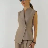 Асимметричный жилет Пикассо