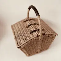 Клуб Я не волшебник. Апрель 2025