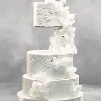 Современные ярусные торты и конструкции