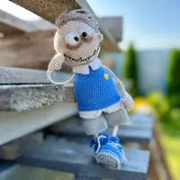 Школьник-монстрик