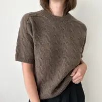 Футболка с плечом-погоном Shoreline