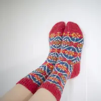 Вязаные спицами жаккардовые носки Fittygomash