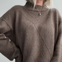 Zenia_sweater: свитер с полосами из снятых петель