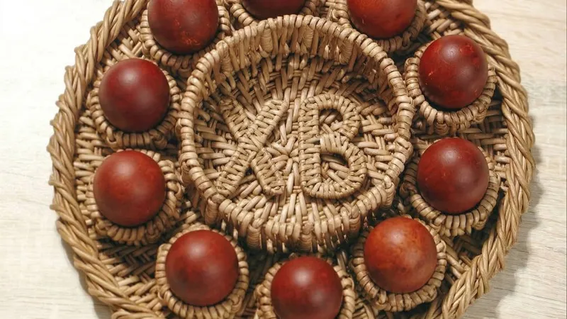 Пасхальный поднос