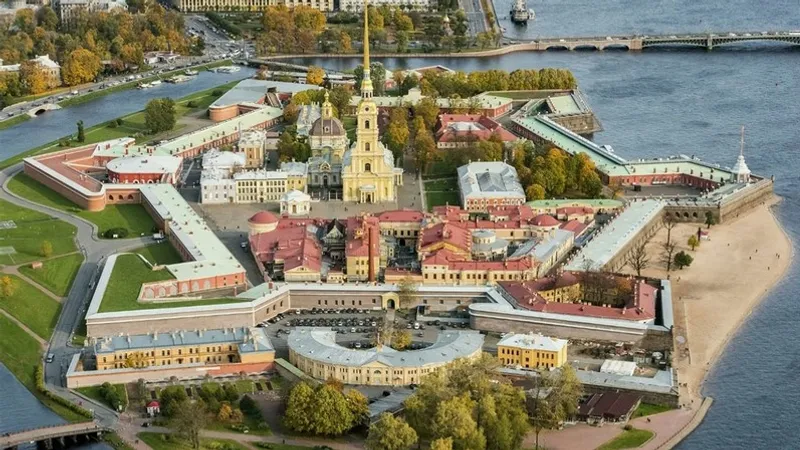 Цитадель на Заячьем острове. Петропавловская крепость в Санкт-Петербурге
