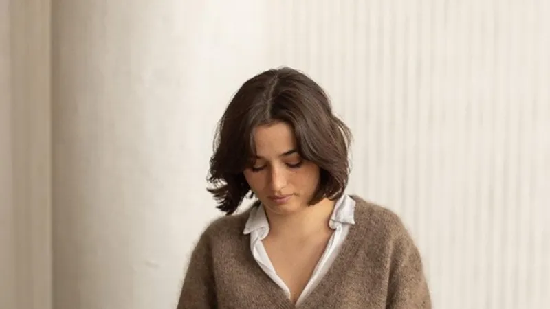 Кардиган с японским плечом, вязаный спицами сверху вниз Valentina Cardigan