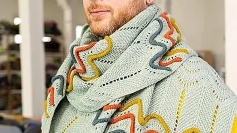 Вязаный спицами палантин Color Popportunity Wrap с шевронным узором